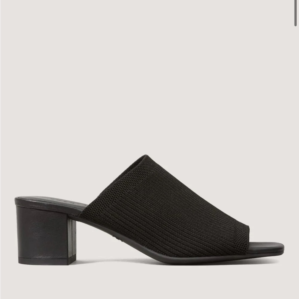 The Glove Mule in Black | Everlane
